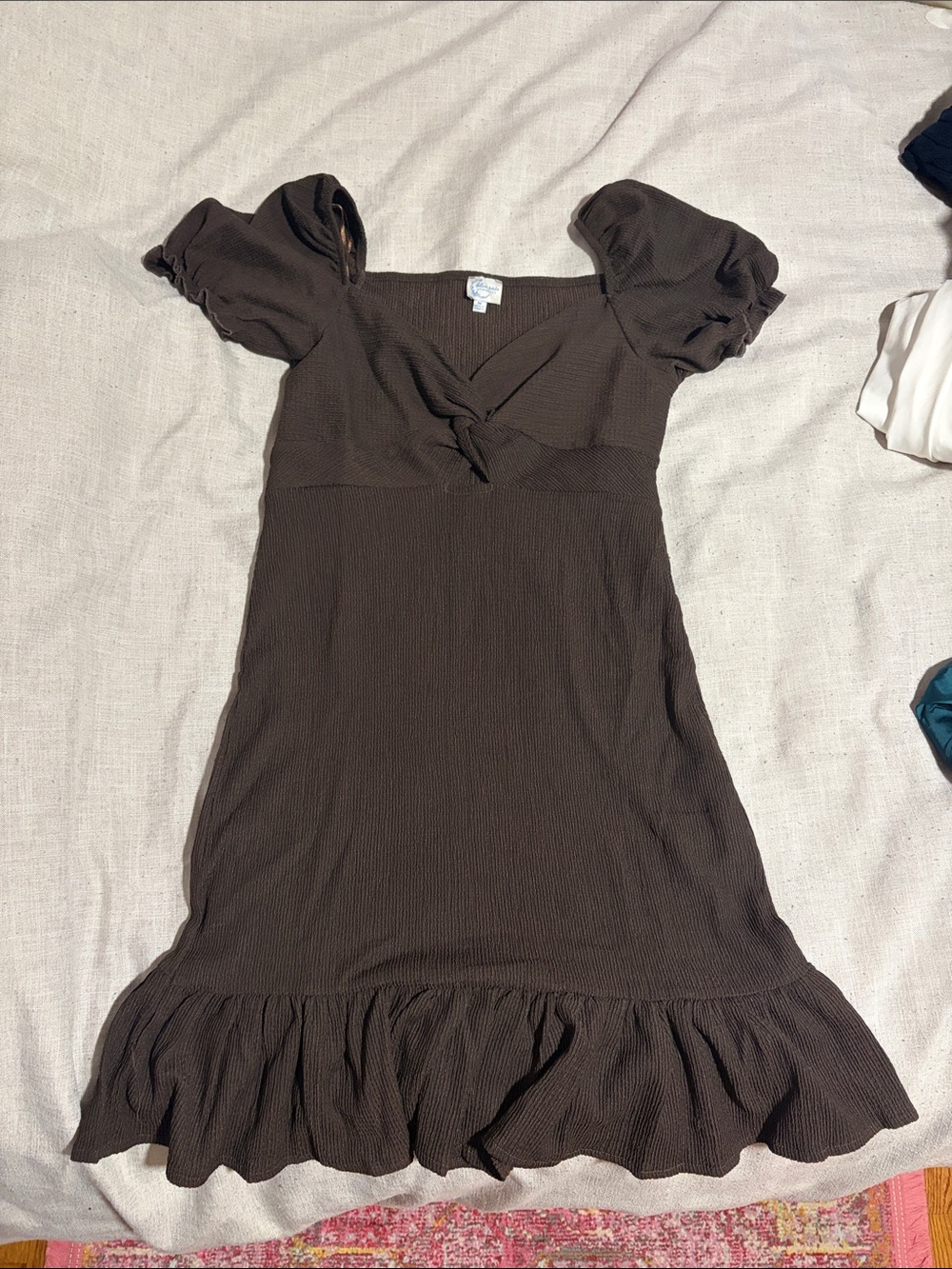 Brown Puff-Sleeve Knot Front Dress